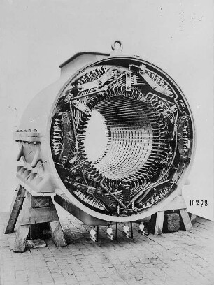 Drehstrom-Turbogenerator, 6000 Kilowatt : Technikgeschichte | Industrie und Technik | Elektrische Krafterzeugung und Verteilung
