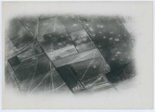 Foto von Stellungen östlich von Ypern (Luftbild)