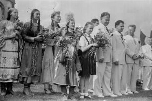 Eröffnung der III. Weltfestspiele der Jugend und Studenten im Walter Ulbricht-Stadion in Berlin : Teilnehmer der Weltfestspiele