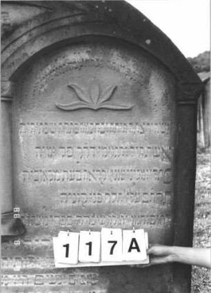 Grabstein 117A