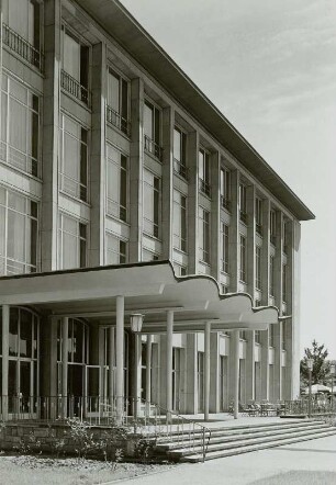 Hochschule für Verkehrswesen "Friedrich List"