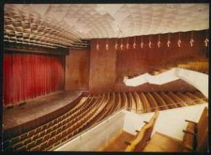 Stadttheater, Krefeld: Zuschauerraum, Blick auf Bühne