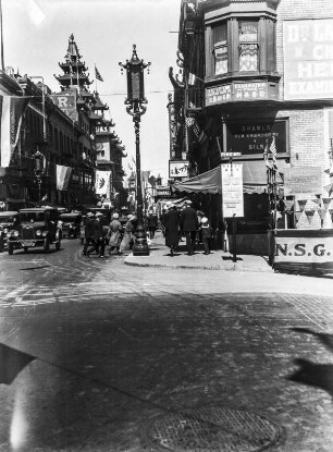 Chinatown : Straße im Chinatown von San Francisco