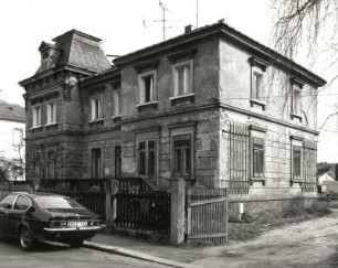 Radebeul, Goethestraße 1. Wohnhaus (um 1895)