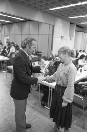 Gehörlosenverein Karlsruhe und Gehörlosen-Sportverein. Weihnachtsfeier für die Gehörlosen aus Karlsruhe und Umgebung im Seminarhaus