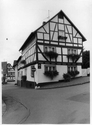 Leun, Obertorstraße 4
