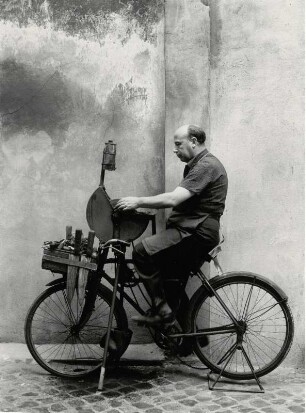Scherenschleifer in Trastevere