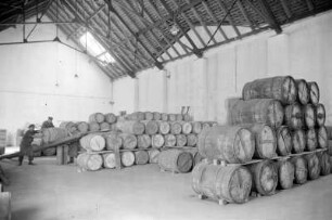 Versandlager (Raum 18) : Brockwitz. Carl Tiedemann Chemische Werke Brockwitz. Versandlager (Raum 18)