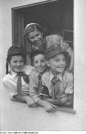 Dresden, Pionierpostamt, August 1951