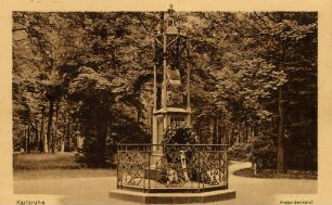 Erster Weltkrieg - Feldpostkarten. "Karlsruhe - Hebeldenkmal"