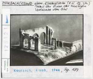 Marbach: Ehemalige Klosterkirche. Modell der Ruine der einstigen Vorkirche von Südwesten