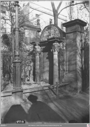 Grabstätte auf dem Peterskirchhof