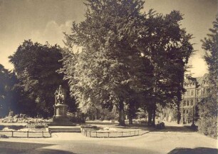 Schlossplatz. Detmold