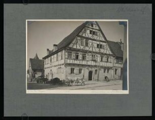 352, Fachwerkhaus in Beutelsbach. (Nr. 3288).