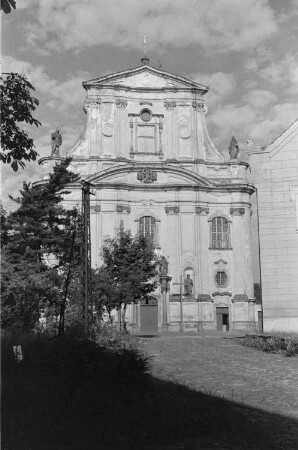 Katholische Kirche Mariä Himmelfahrt und Sankt Maternus, Liebenthal, Polen