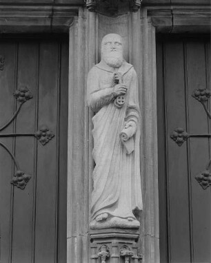 Säulenfigur Heiliger Petrus