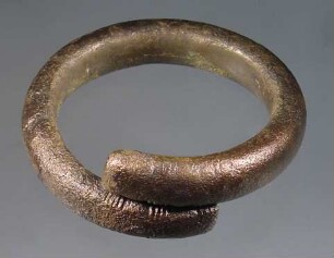 Schwerer massiver Ring