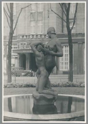 Brunnen Aufruf, 1914/17, Bronze