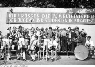 Dresden, Pionierpalast "Walter Ulbricht", Ensemble der Jungen Pioniere, 1953
