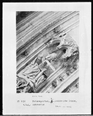 Petersportal: 2. Archivolte links, 4. Reihe: Ambrosius