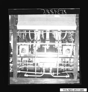 "Handschuh-Automat" M19400, Teilansicht 12, Foto 1985