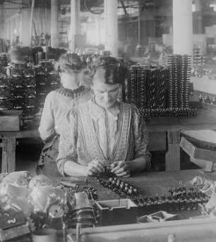 Glockenbau : Technikgeschichte | Technologie | Maschinenbau und Eisengiesserei | Elektrotechnische Industrie