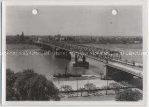Düsseldorf, Neue Rheinbrücke