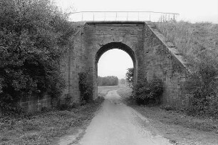 Eisenbahnbrücke (Brückenanlage); Reinheim, Die Junkerplatte