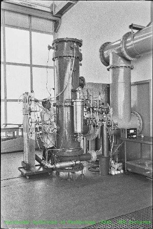 Unbekannter Versuchsaufbau im Institut für Kernverfahrenstechnik (IKVT)