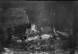 Kamp-Bornhofen, Burg Sterrenberg ("Feindliche Brüder")