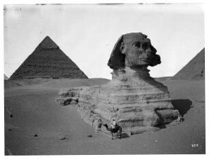 Sphinx der Chephrenpyramide und Cheops-Pyramide in Gizeh