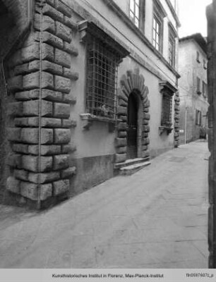 Palazzo Angelotti, Montepulciano