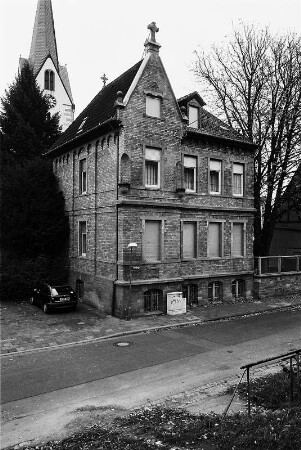 Kath. Pfarrhaus; Offenbach, Stiftstraße 1