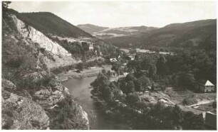 Saaletal oberhalb von Saalfeld. Blick flussaufwärts auf Obernitz