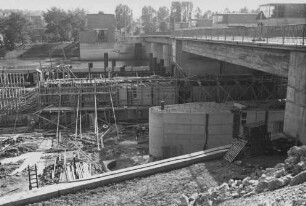 Doppelschleuse Hofen/Neckar im Bau