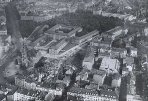 Johannisplatz in der Ostvorstadt von Leipzig : Blickrichtung Nordosten