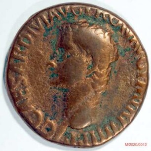 Römische Münze, Nominal As, Prägeherr Caligula, Prägeort Rom, Original