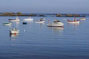 Frankreich. Bretagne. Finistere. Lilia. Blick in Bucht. Blick in Bucht