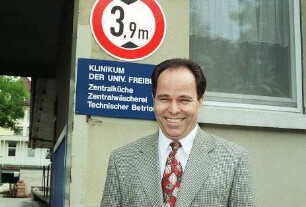 Freiburg im Breisgau: Herr Uhl, Leiter der Zentralküche