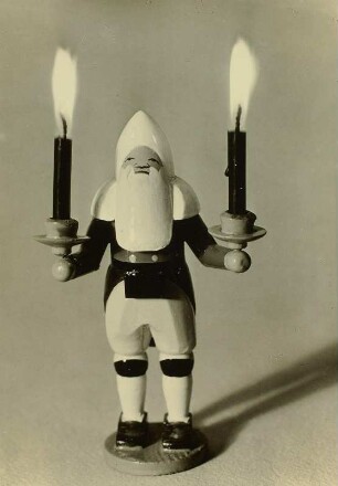 Bergmannsleuchter (Bergältester in Altvätterscher Tracht) : Bergmannsleuchter (Bergältester in Altvätterscher Tracht). Holz, gedrechselt, bemalt. Seiffen, um 1910