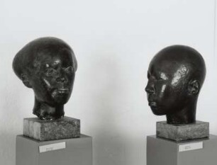 Kim Ir Gu (Porträtkopf) : Porträtköpfe Wu An Wangs und Kim Ir Gus (1949 bzw. 1951; G. Seitz)