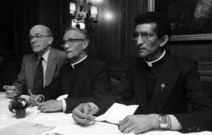 Freiburg: Hotel Oberkirch, Misereor, Pressekonferenz, Erzbischof Paulos Tzadua; Aba Stephanos, Leiter des katholischen Sekretariats, Koordinationsstelle für soziale Aktivität der Kirche in Abbessinien; Addis Abeba