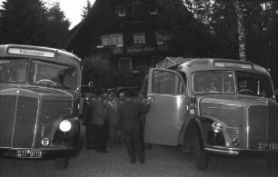 Feldberg, Bärental: Station mit Postbus; Hotel Adler