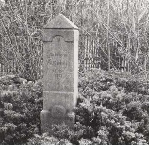 Apel-Stein Nummer 3 für Augereau, Herzog von Castiglione, IX. Corps, 10000 Mann, Schlacht bei Schäferei Auenhain, 18.10.1813