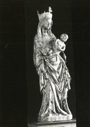 Schöne Madonna aus Eckartsberga