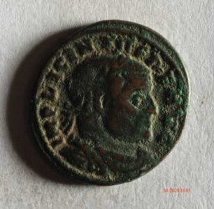 Römische Münze, Nominal Follis, Prägeherr Licinius, Prägeort London, Original