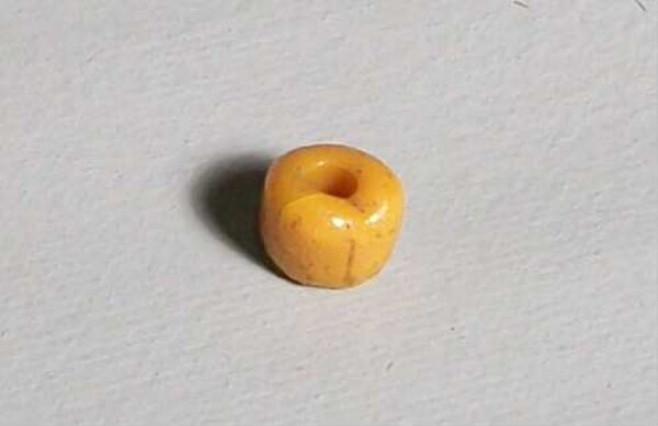 udoud ("money" beads in general)