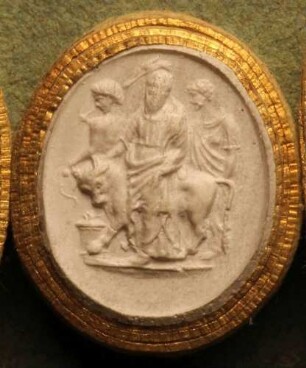Drei Männer, einen Stier zur Opferung führend (Daktyliothek, Erstes Mythologisches Tausend)