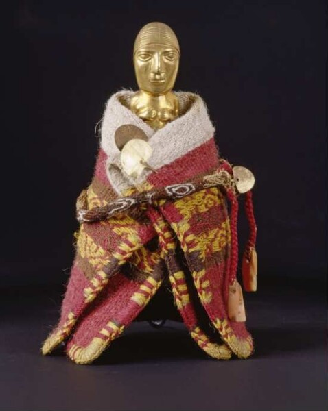 Gold figurine