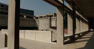 Das Versprechen - Architekt BV Doshi